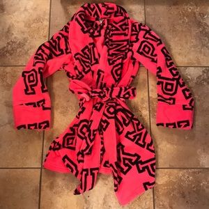 VS Hot Pink Robe XS/S